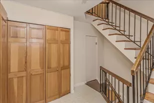 61-17 231st St, Oakland Gardens, NY 11364 - Photo 15