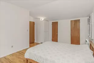 61-17 231st St, Oakland Gardens, NY 11364 - Photo 25
