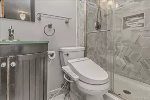 61-17 231st St, Oakland Gardens, NY 11364 - Photo 11
