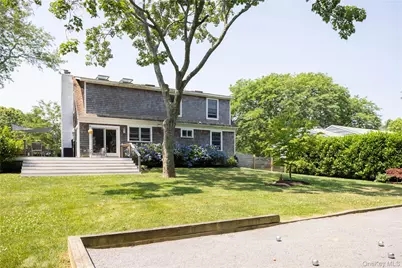 1050 Bayview Avenue, Southold, NY 11971 - Photo 9