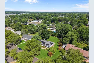202 Tinton Place, East Northport, NY 11731 - Photo 31