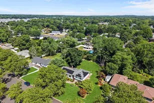 202 Tinton Pl, East Northport, NY 11731 - Photo 31