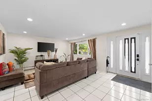 202 Tinton Pl, East Northport, NY 11731 - Photo 3
