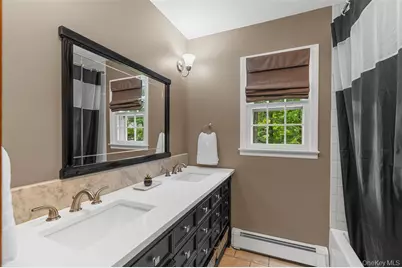 11 Carnelli Court, Poughkeepsie, NY 12603 - Photo 25