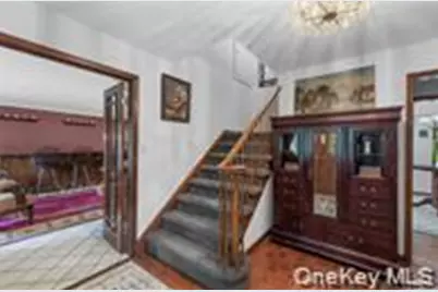11 Carnelli Court, Poughkeepsie, NY 12603 - Photo 5