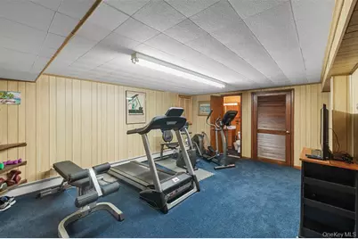 11 Carnelli Court, Poughkeepsie, NY 12603 - Photo 27