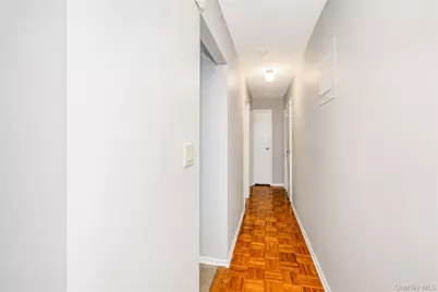 414 Maryland Avenue #2C, New York, NY 10305 - Photo 11