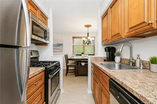 414 Maryland Ave, New York, NY 10305 - Photo 9