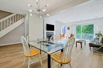 28 Cheshire Lane, Yorktown Heights, NY 10598 - Photo 7