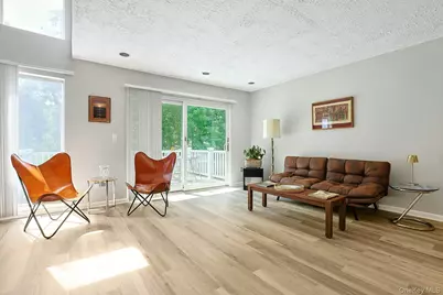 28 Cheshire Lane, Yorktown Heights, NY 10598 - Photo 5