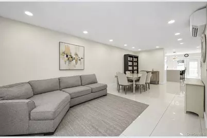 76-37 Vleigh Place, Kew Gardens, NY 11367 - Photo 3