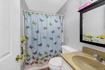2066 Cicero Avenue, Bronx, NY 10473 - Photo 19