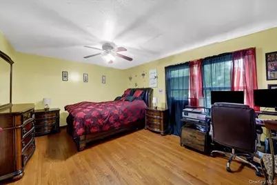 2066 Cicero Avenue, Bronx, NY 10473 - Photo 17