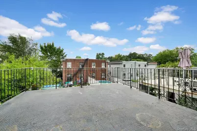2066 Cicero Avenue, Bronx, NY 10473 - Photo 33