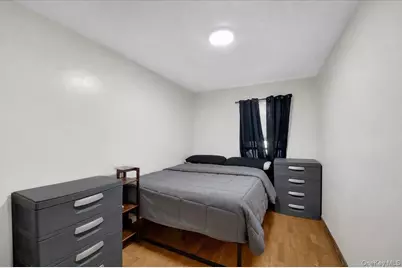 2066 Cicero Avenue, Bronx, NY 10473 - Photo 11