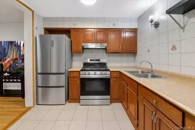 2066 Cicero Avenue, Bronx, NY 10473 - Photo 5