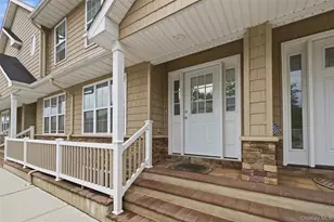 723 Carman Ave, Westbury, NY 11590 - Photo 3