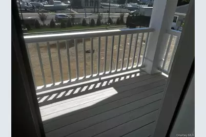 700 W Montauk Highway, Lindenhurst, NY 11757 - Photo 5