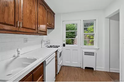 30 Pondview Road #K, Rye, NY 10580 - Photo 5