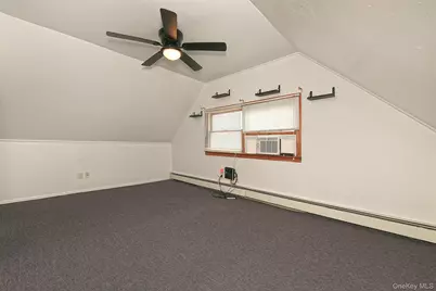 18 Wheelbarrow Lane, Wantagh, NY 11793 - Photo 21