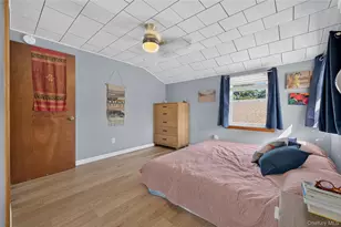 120 Bert Ave, Westbury, NY 11590 - Photo 17
