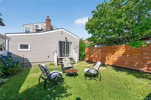 120 Bert Ave, Westbury, NY 11590 - Photo 21