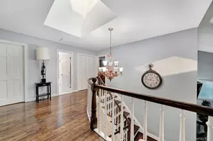 36 Combes Dr, Manhasset, NY 11030 - Photo 19
