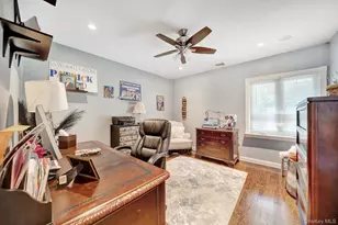 36 Combes Dr, Manhasset, NY 11030 - Photo 25