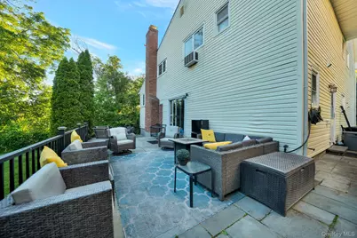 36 Combes Drive, Manhasset, NY 11030 - Photo 29