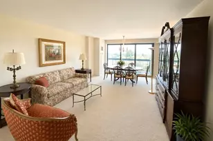 270-10 Grand Central Pkwy, Floral Park, NY 11005 - Photo 3