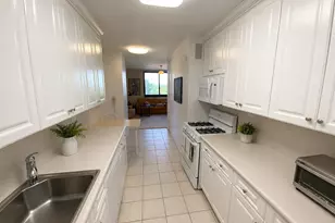 270-10 Grand Central Pkwy, Floral Park, NY 11005 - Photo 7