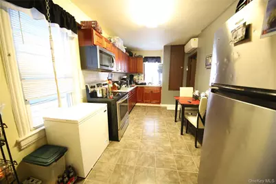 169 Fillmore Street, Yonkers, NY 10701 - Photo 7