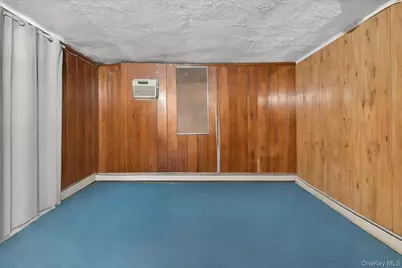3236 Fish Avenue, Bronx, NY 10469 - Photo 5