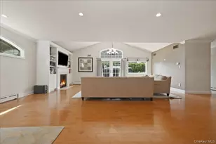 672 Westbury Ave, Westbury, NY 11590 - Photo 9