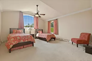 672 Westbury Ave, Westbury, NY 11590 - Photo 19