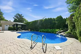 672 Westbury Ave, Westbury, NY 11590 - Photo 39