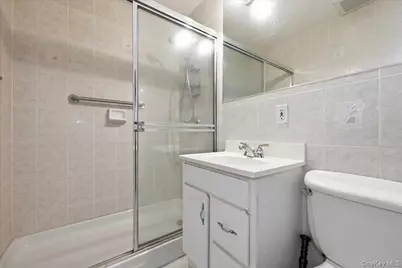 635 Whittier Street, Westbury, NY 11590 - Photo 11