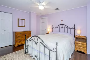 1 Raymond St, Glen Cove, NY 11542 - Photo 21