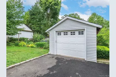 1 Raymond Street, Glen Cove, NY 11542 - Photo 31