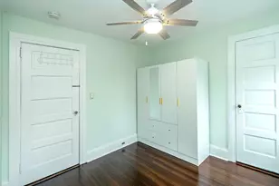 1 Raymond St, Glen Cove, NY 11542 - Photo 23
