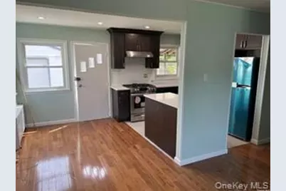 23 Jamaica Avenue, Plainview, NY 11803 - Photo 3