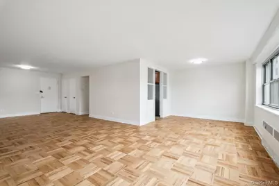2 Washington Square #1G, Larchmont, NY 10538 - Photo 5