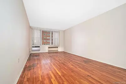360 Westchester Avenue #314, Port Chester, NY 10573 - Photo 7