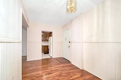 360 Westchester Avenue #314, Port Chester, NY 10573 - Photo 5