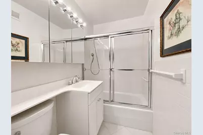 27110 Grand Central Parkway #24B, Floral Park, NY 11005 - Photo 13
