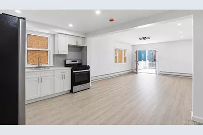44 Broadway, Hamilton Beach, NY 11414 - Photo 7