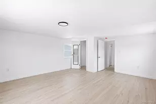 44 Broadway, Hamilton Beach, NY 11414 - Photo 17