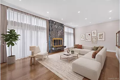 66 Chestnut Hill, Roslyn, NY 11576 - Photo 7