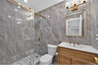 66 Chestnut Hill, Roslyn, NY 11576 - Photo 25