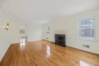 53 Holly Street, Yonkers, NY 10704 - Photo 21